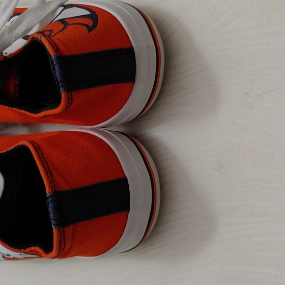 Foco Men's Size 9 Denver Broncos Sneaker - Picture 3 of 10